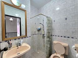 Flora Road (D17), Terrace #567962071